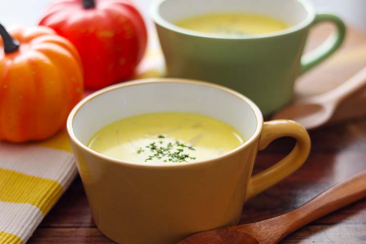 「ゴロゴロかぼちゃのポタージュ」幼稚園・保育園の人気の給食レシピ(富喜屋オリジナル食育レシピ)