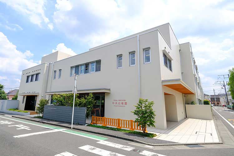 学校法人相模中央学園 中央幼稚園さま【神奈川県】(委託給食サービス・自園給食)