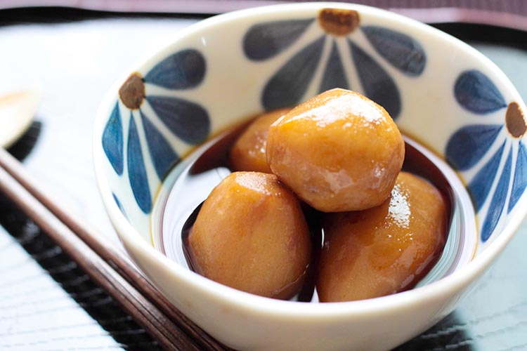 お母さんの味「里芋のにっころがし」昭和のレシピ