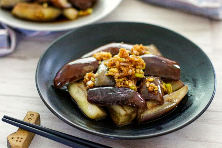 「揚げなすの香味漬け」幼稚園・保育園の人気の給食レシピ(富喜屋オリジナル食育レシピ)
