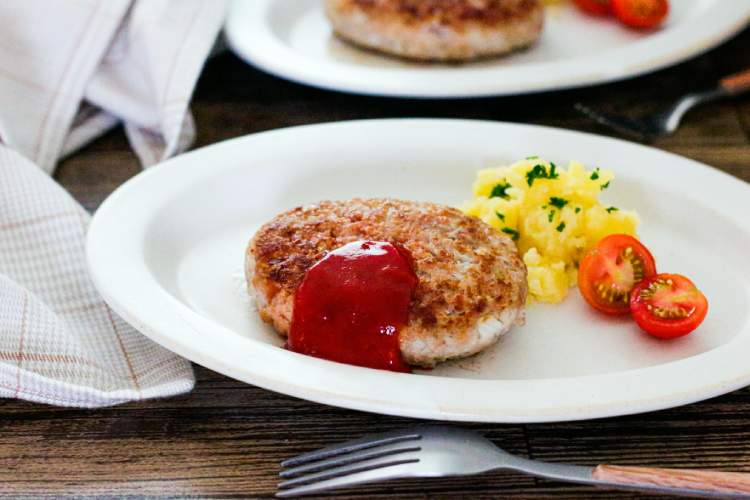 【卵不使用】大豆ミートハンバーグ」幼稚園・保育園の人気の給食レシピ(富喜屋オリジナル食育レシピ)