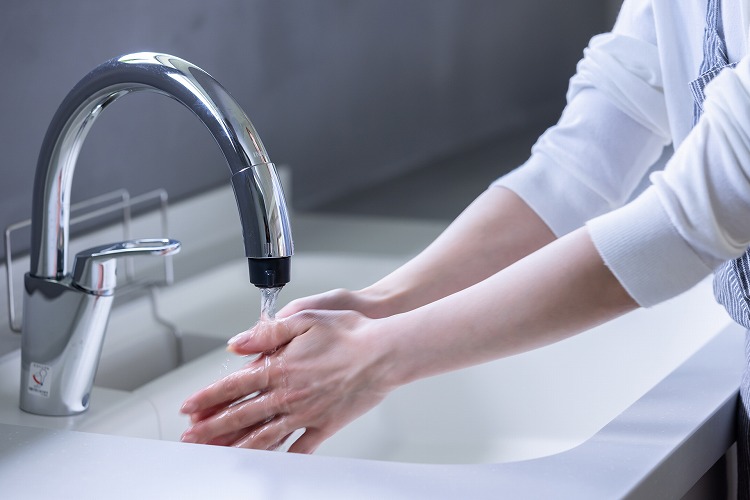 家庭でできる“食中毒予防の3原則（つけない・増やさない・やっつける）”と、食品の購入から、調理、食べるまでに気をつけたい6つのポイント【お家で食育コラム vol.8】