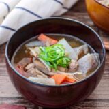 「豚汁」幼稚園・保育園の人気の給食レシピ（富喜屋オリジナル食育レシピ）